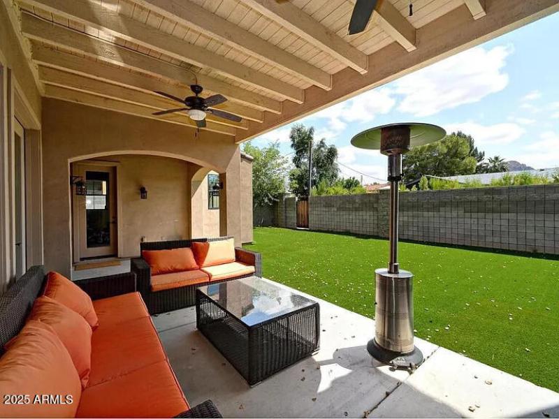 3804BackyardNEView-ezgif.com-webp-to-jpg