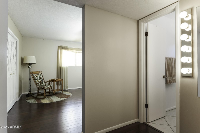 Primary Bedroom Entry