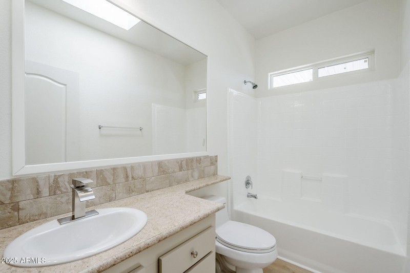 44-web-or-mls-Apache-44