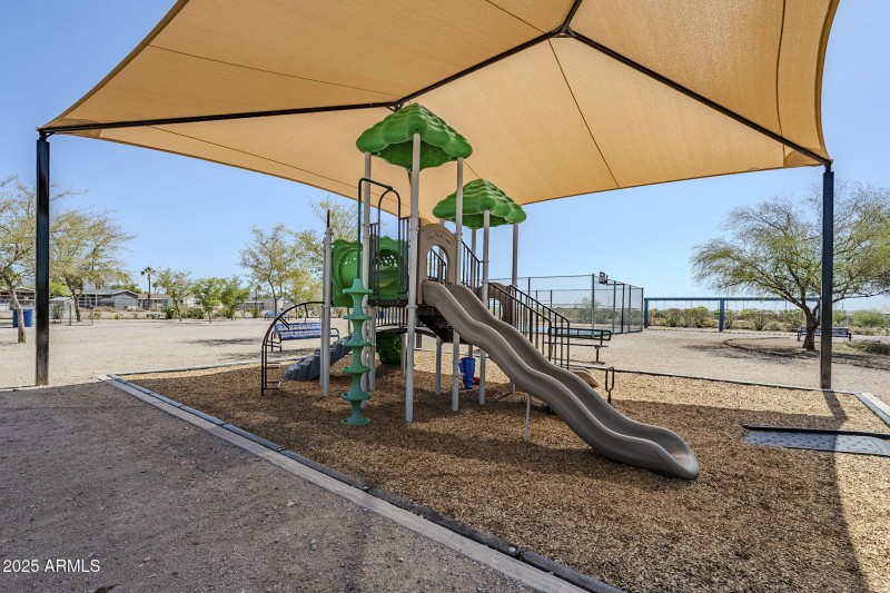 57-web-or-mls-Apache-57