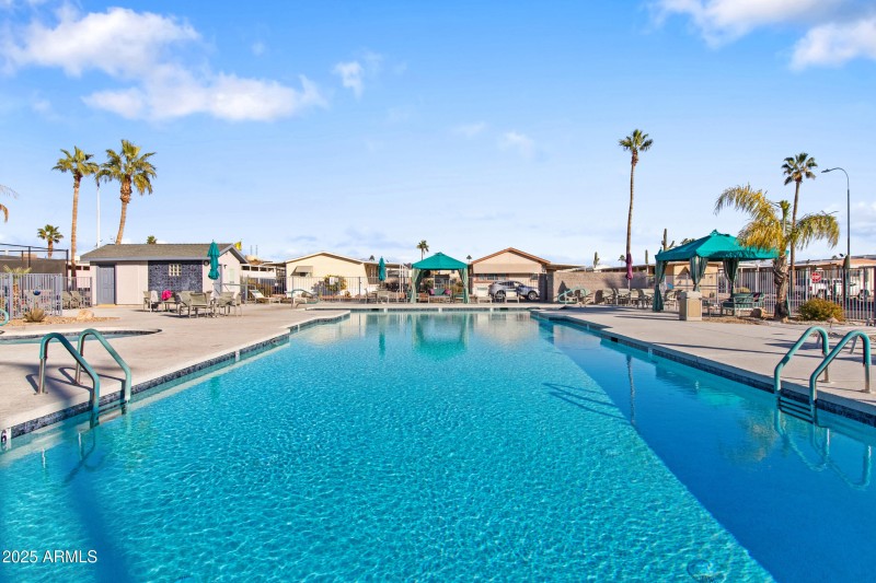 31_33_32_37_22_img_5376