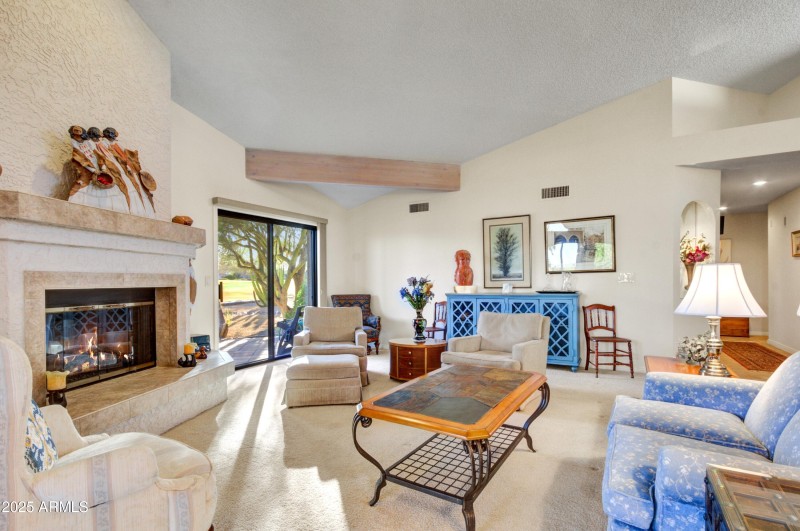 004_Fireplace Setting- Great Room