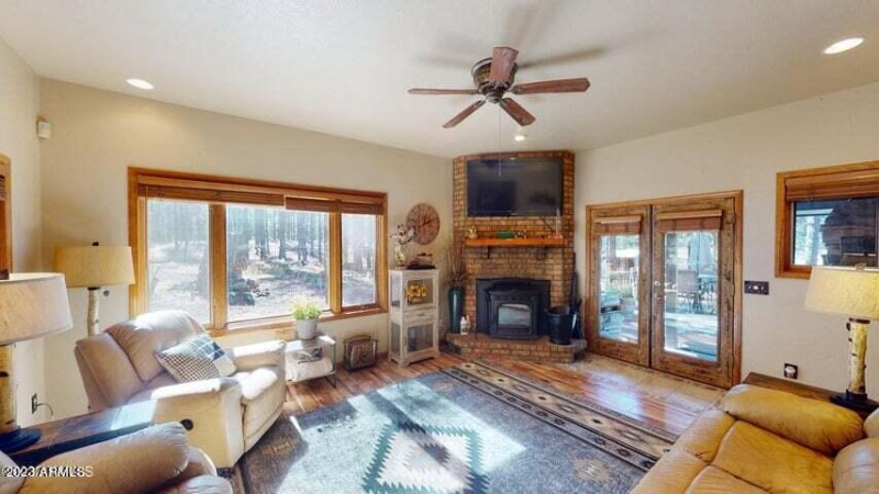 20230623164529301952000000-o