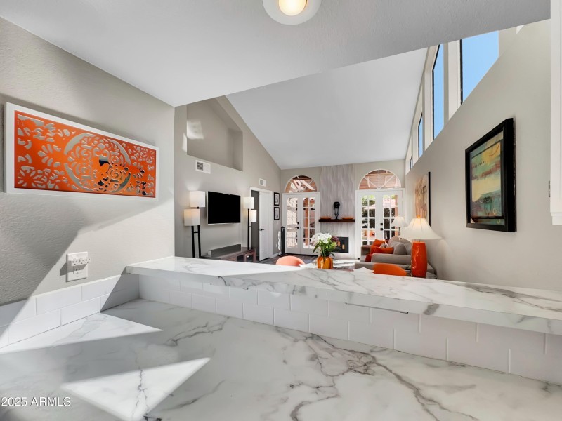 e102da2a-2481-49c0-b720-e8bbb4ea7a83