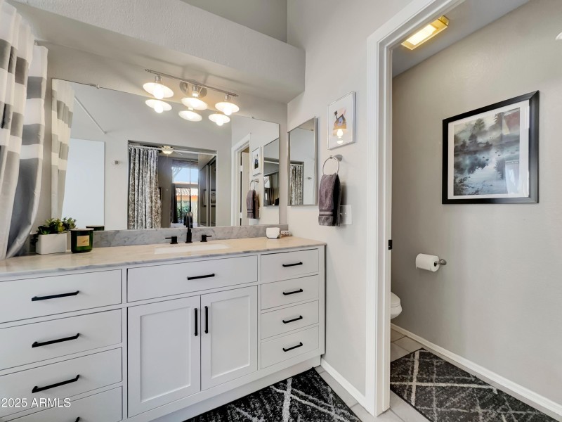 856f277e-bd46-41dd-bdc1-f771c595066f