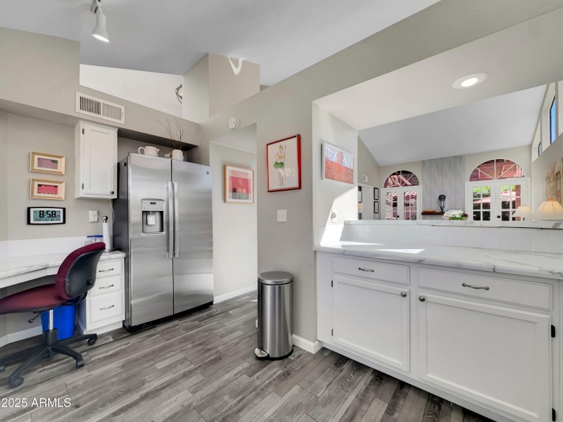 8ab2ee82-1709-4ec3-8bb1-17f316a94720