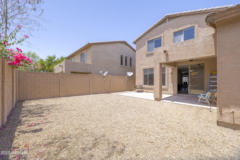 P1011929_30_31_32_33PX