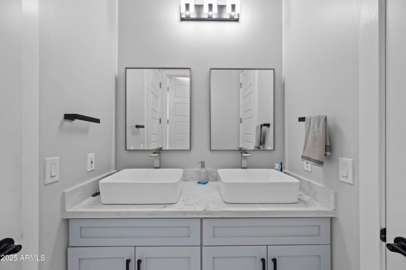 8017 S 143rd Ave Goodyear AZ 85338-45