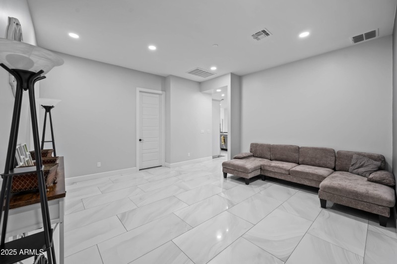 8017 S 143rd Ave Goodyear AZ 85338-54