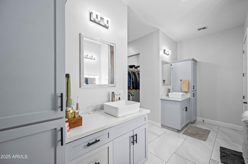 8017 S 143rd Ave Goodyear AZ 85338-67