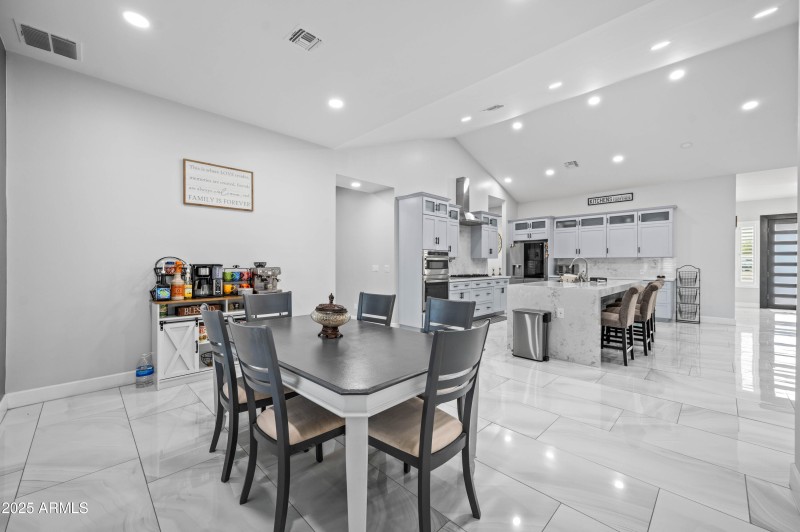 8017 S 143rd Ave Goodyear AZ 85338-86