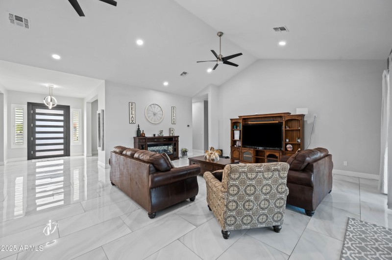 8017 S 143rd Ave Goodyear AZ 85338-94 -