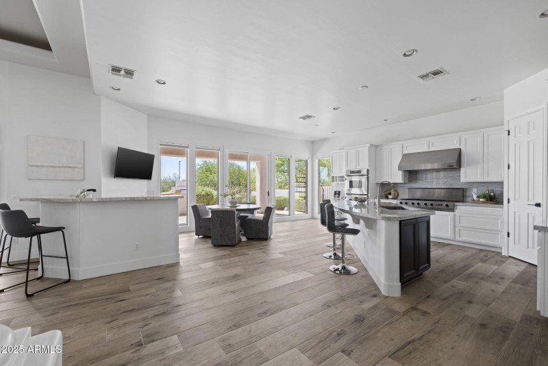 18-web-or-mls- 3946 N Pinnacle Hills Cir