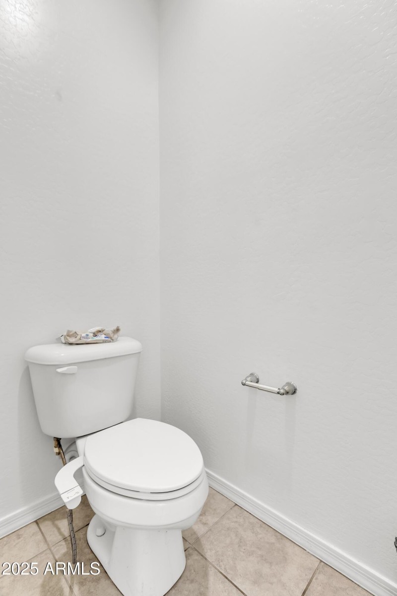 12375_W_Whyman_Ave19