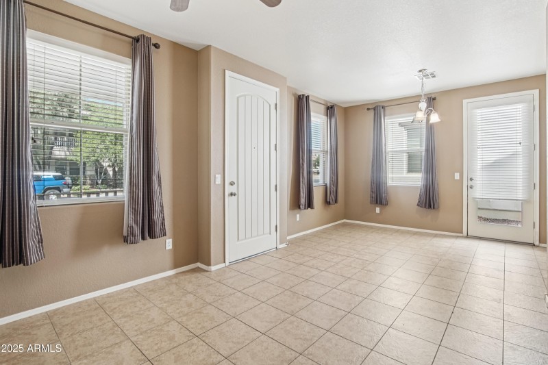 11-print-N Evergreen St-2106-011