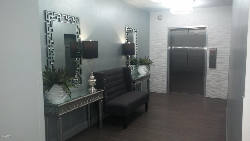 lobby2