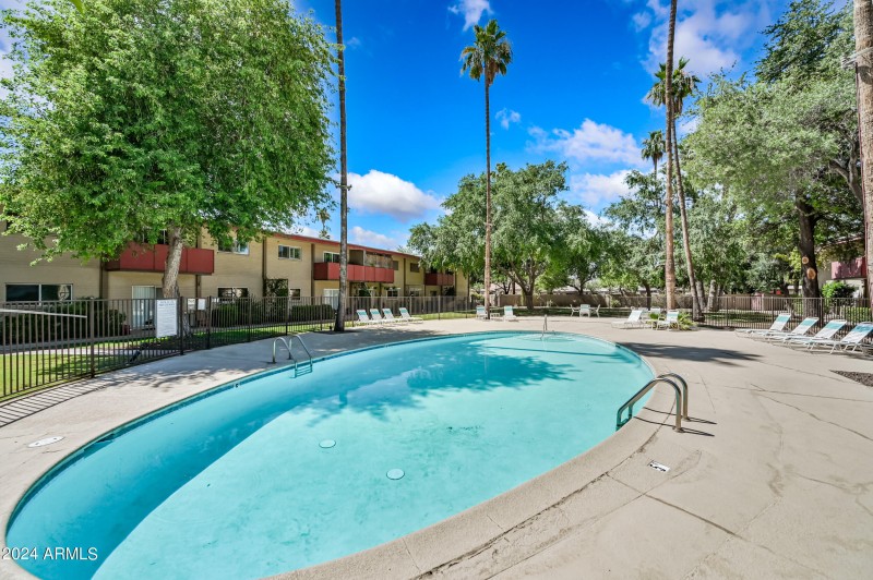 ocupix-357ETRA208-17