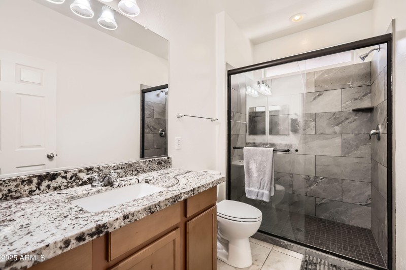 7665 W Fetlock Trail - MLS Sized - 026 -