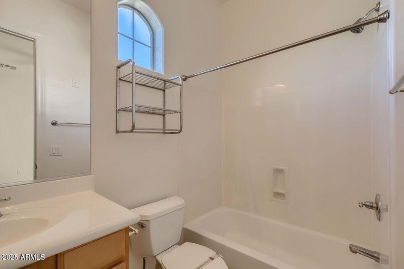 Sandpiper casita bathroom