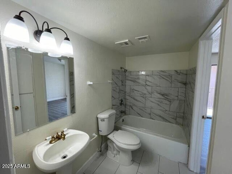 20210915040649614769000000-o