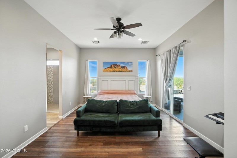 13-web-or-mls-FSC03484 Boogie ThePhotogr