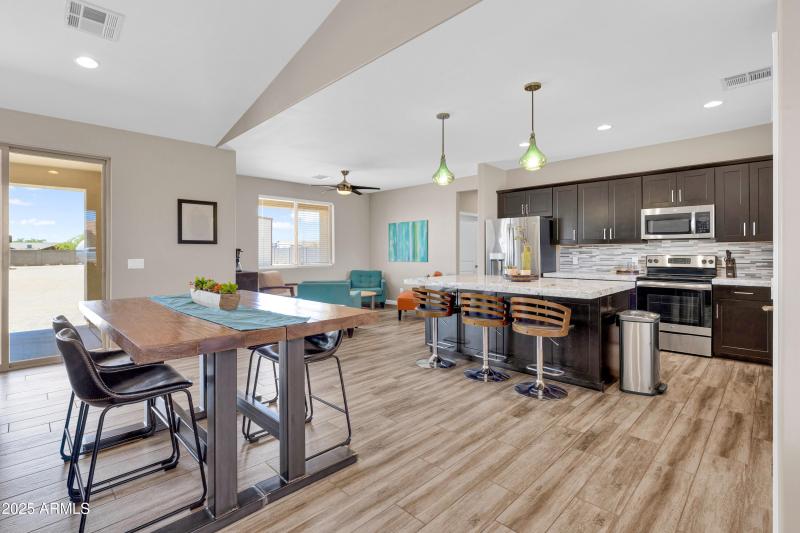 Chef's Kitchen and Dining Combo