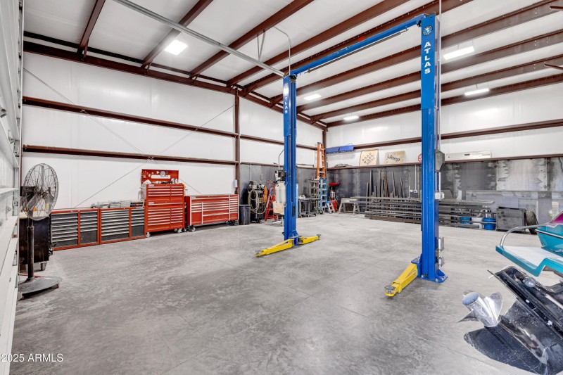 Hobbyist’s Dream Garage