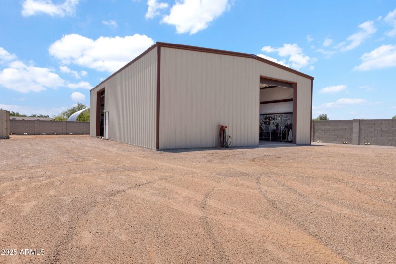 Industrial-Sized Shop Space
