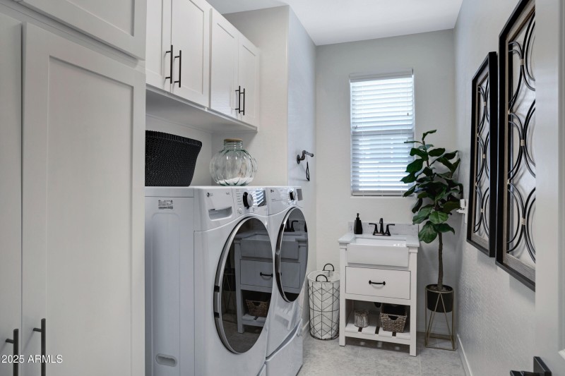 22476 E Indiana Ave-32