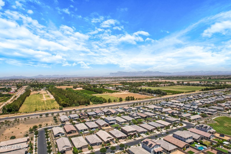 22476 E Indiana Ave-49