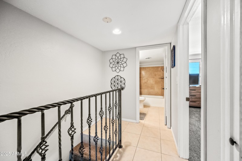 23-4630N68S242-ocupix