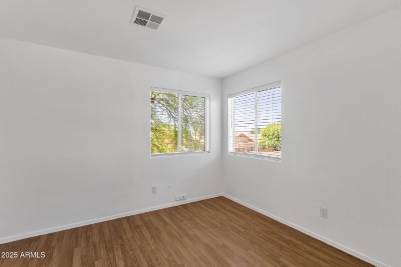 Office/Versatile Room