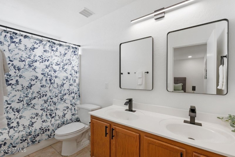 5e63f038-73f5-477b-92e4-05ec30aa2eaa