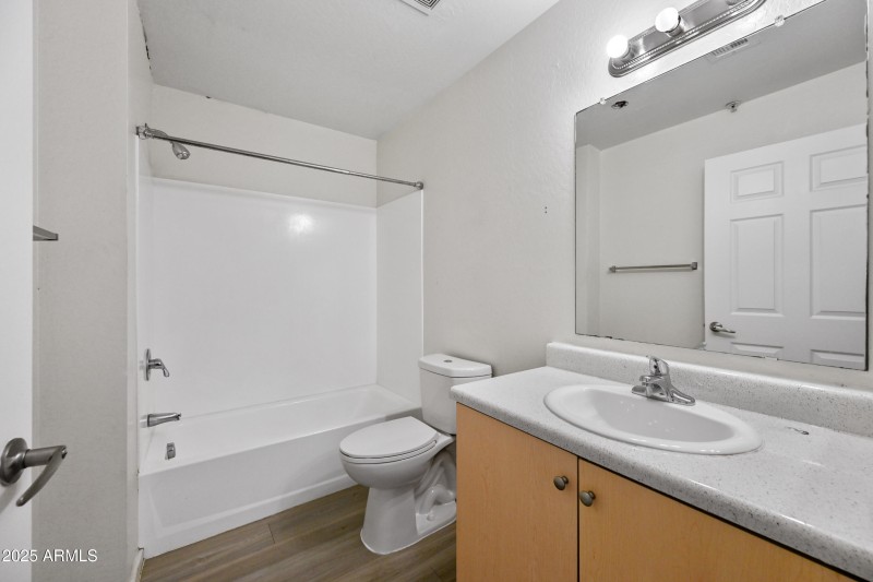 15-3065N67A235-ocupix