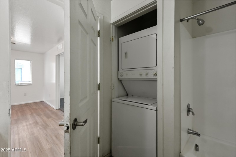 20-3065N67A235-ocupix