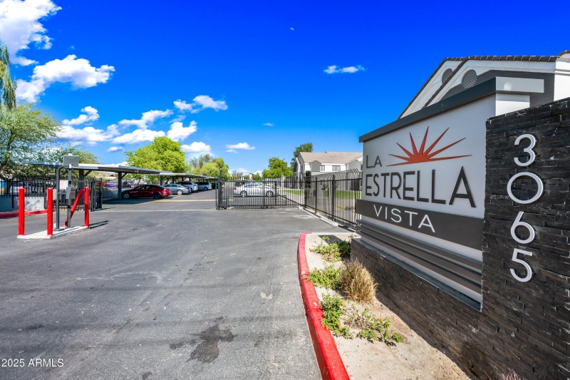 1EVA-3065N67A-ocupix-Comm-G-SS