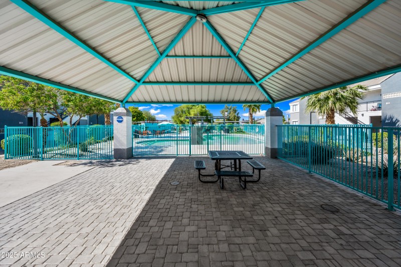 4EVA-3065N67A-ocupix-Comm-G-SS