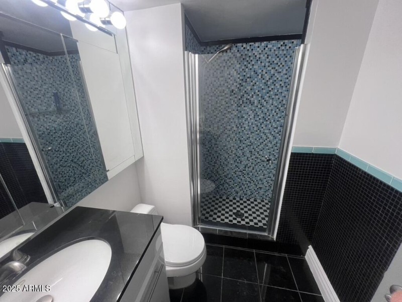 9D8BF91E-F1B8-4D3A-AD55-83B605888B4E_1_1