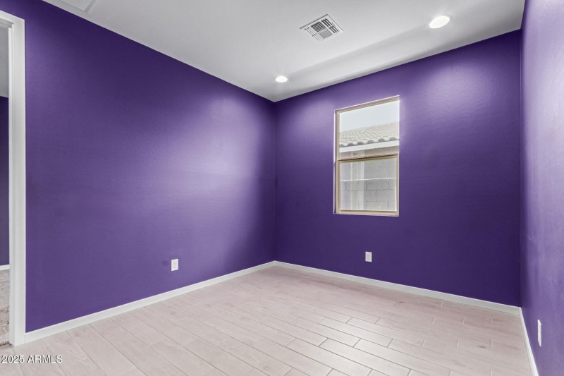 Office/TV Room Connecting Bedrooms 2 &3