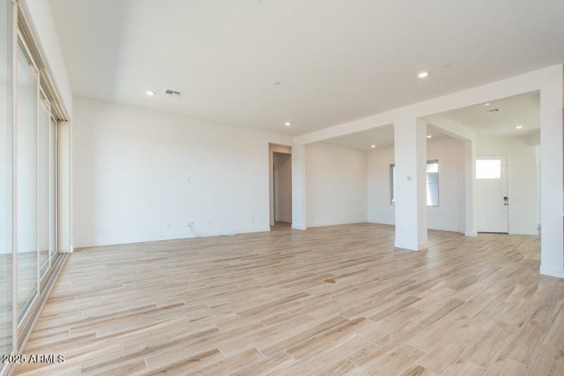 Tri Pointe Blossom Rock 490 - Great Room