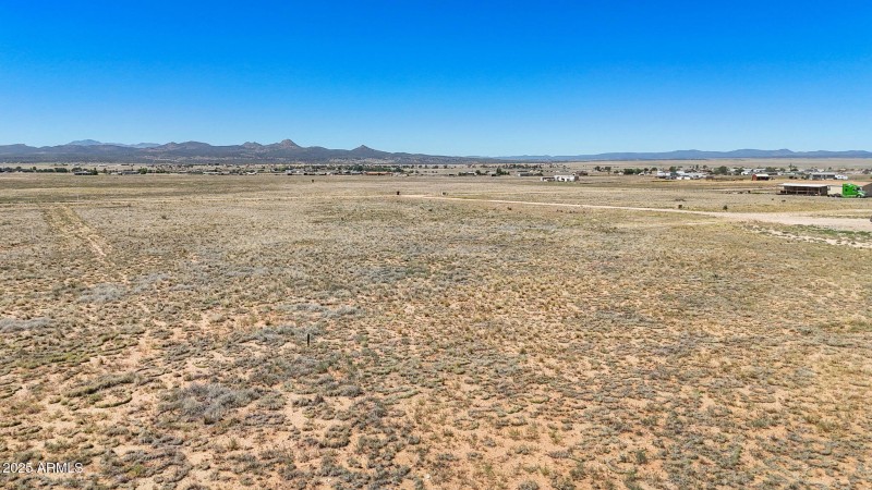 13-Lot Photo