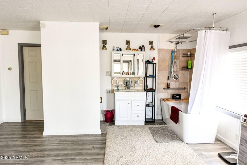 PRIMARY BATH1 - Copy