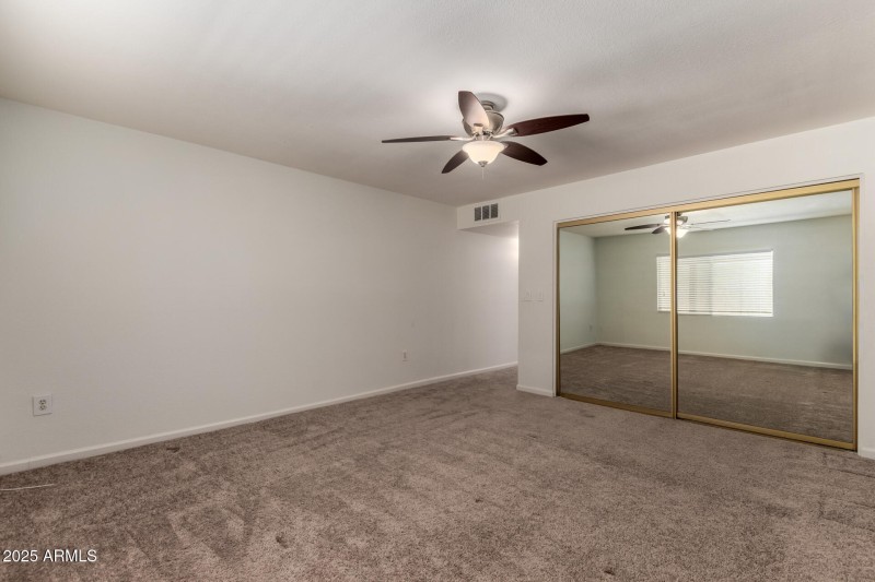 Large Primary Suite Retreat