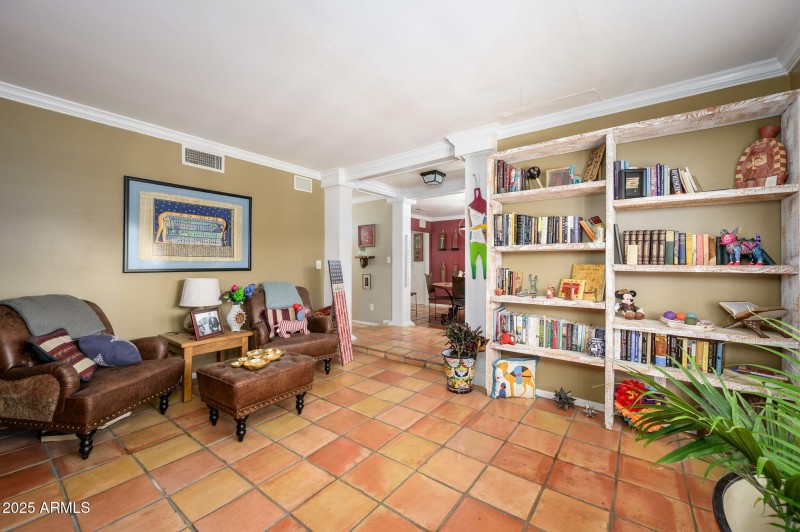 5-web-or-mls-Crocus-13