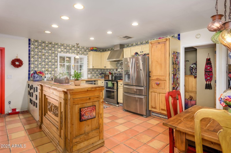 14-web-or-mls-Crocus-21