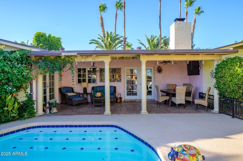 25-web-or-mls-Crocus-31