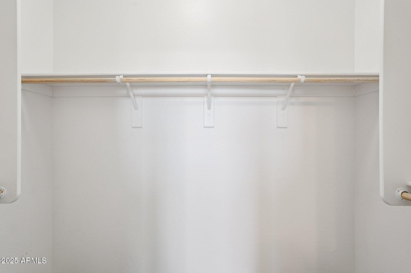 35-web-or-mls-W Encanto Blvd-2106-029