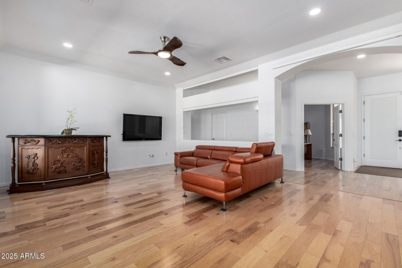 Bright and Spacious Living Area