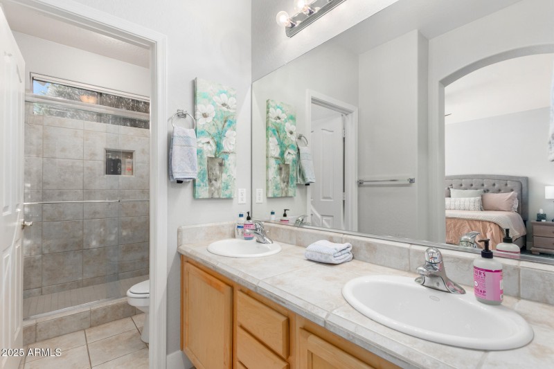 0018-18 - Meadowview