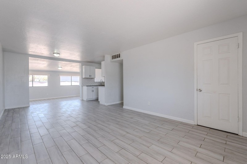 15-web-or-mls-North-15